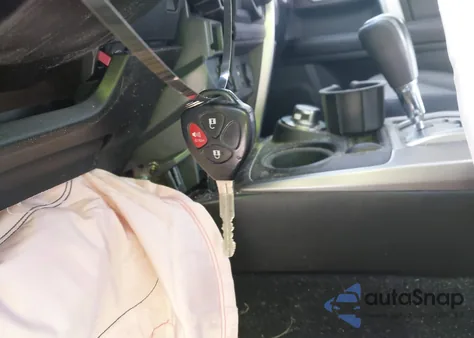 2016 Toyota 4Runner Sr5 Premium z USA, uszkodzony, nr VIN JTEBU5JR5G5391243